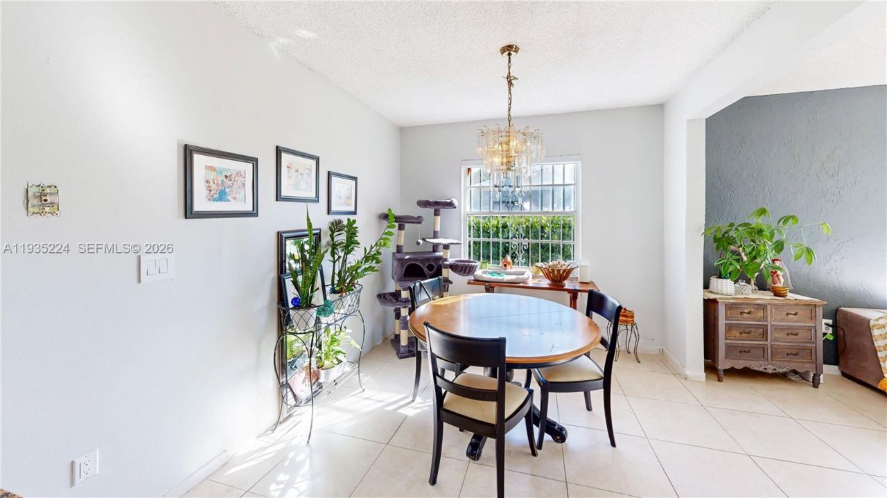 409 SW 8th Ave , Florida City, FL 33034 Photo