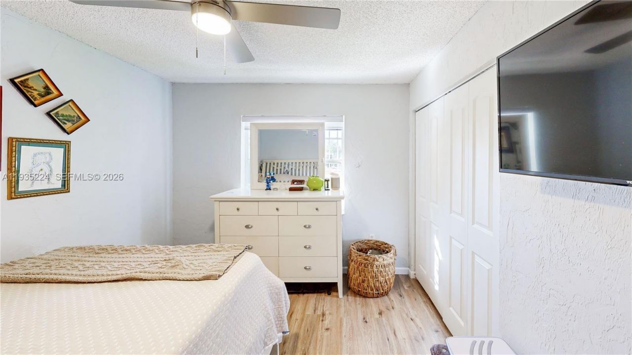 409 SW 8th Ave , Florida City, FL 33034 Photo