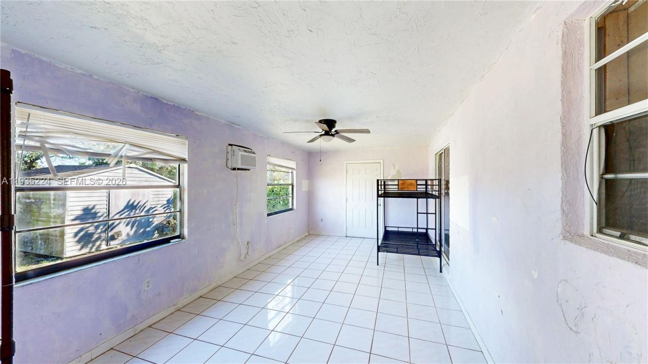 409 SW 8th Ave , Florida City, FL 33034 Photo