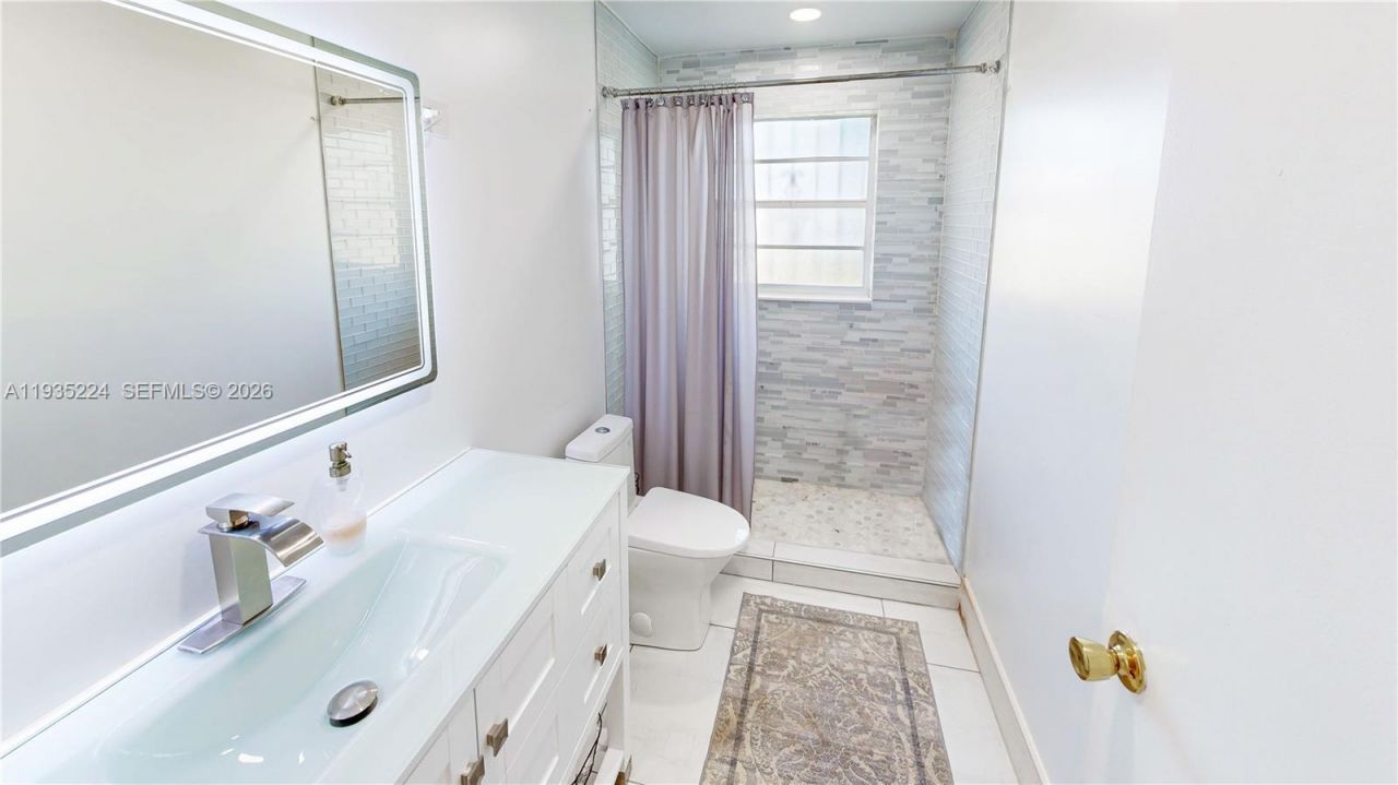 409 SW 8th Ave , Florida City, FL 33034 Photo