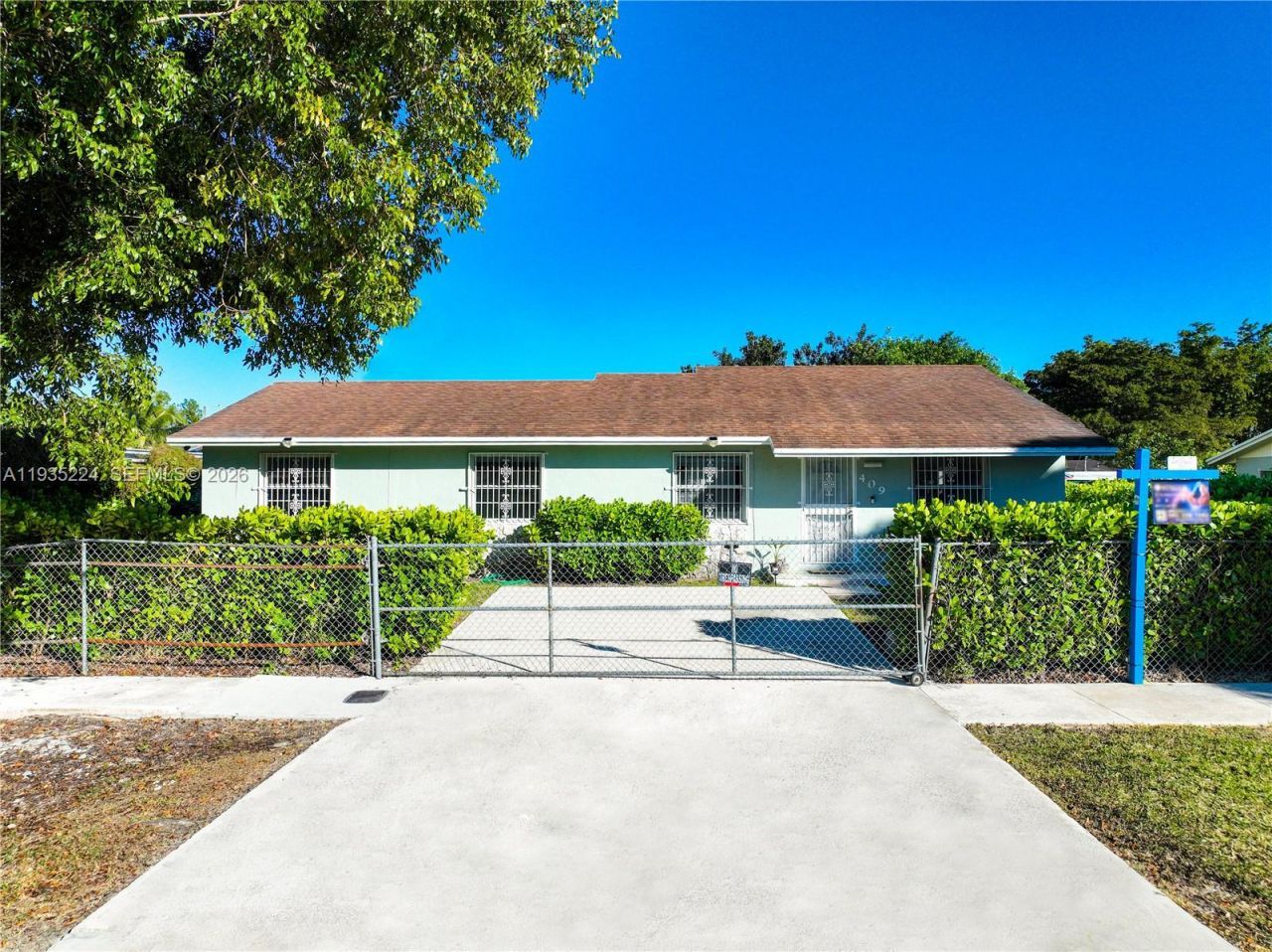 409 SW 8th Ave , Florida City, FL 33034 Photo