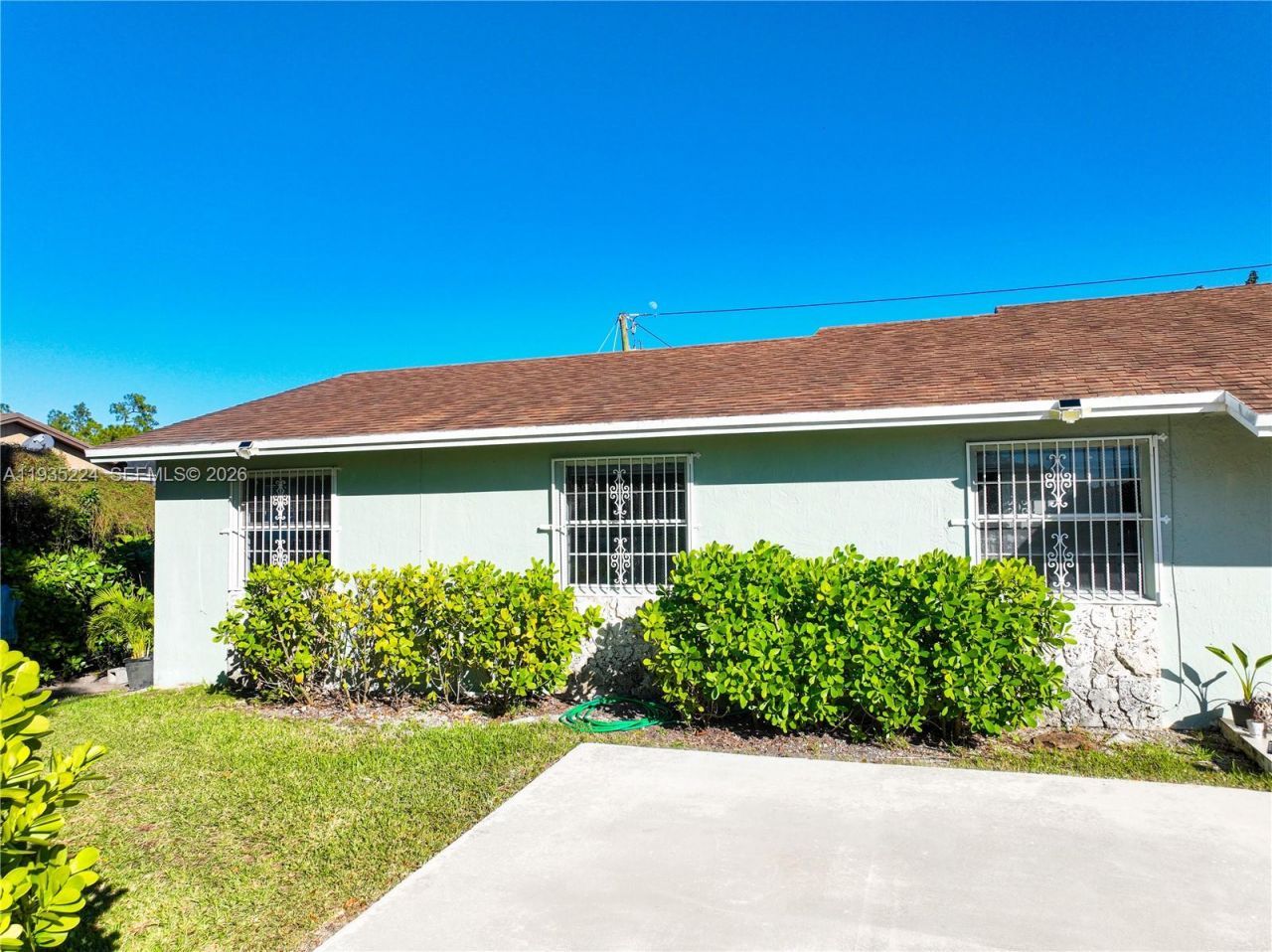 409 SW 8th Ave , Florida City, FL 33034 Photo