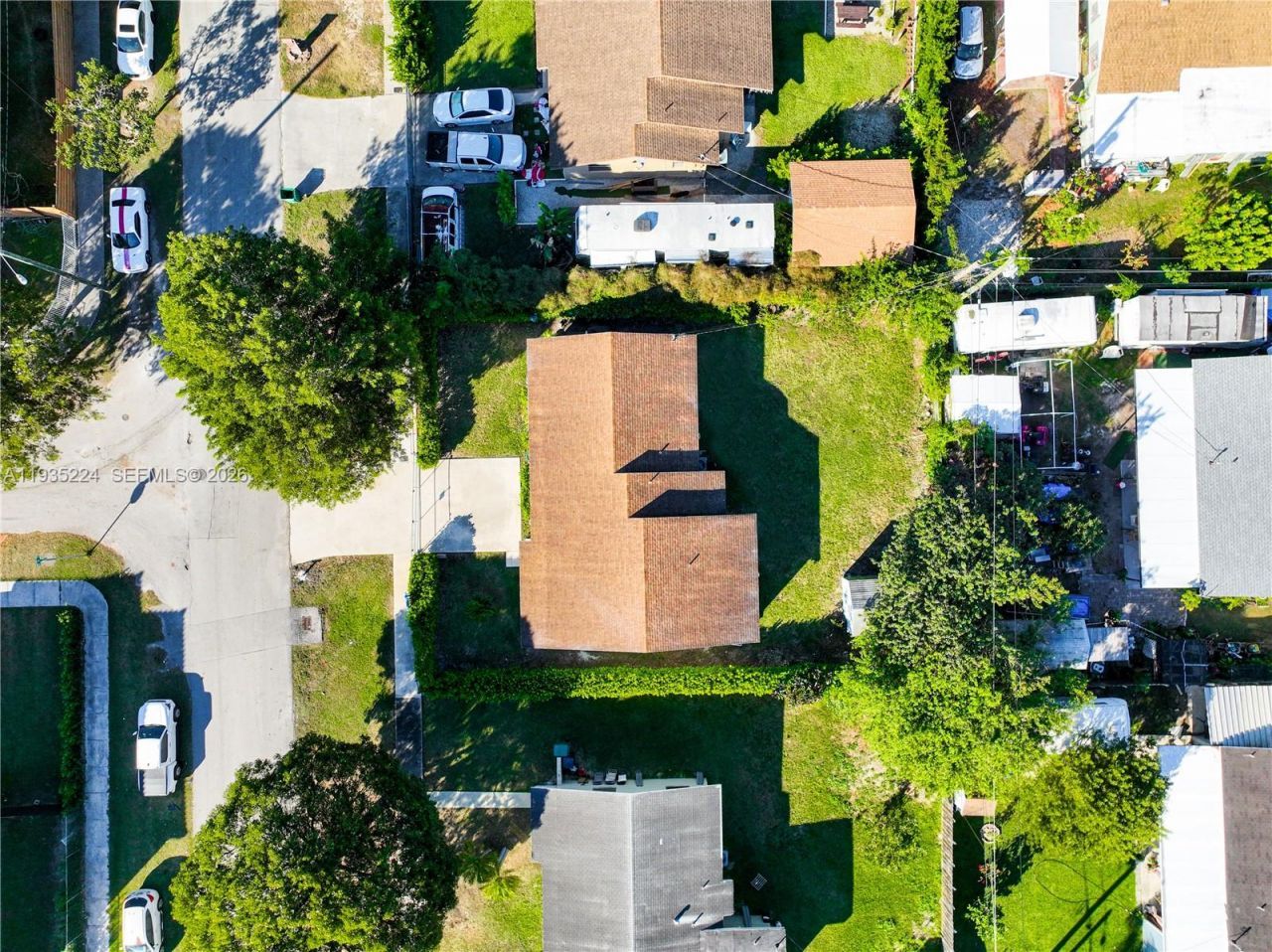 409 SW 8th Ave , Florida City, FL 33034 Photo