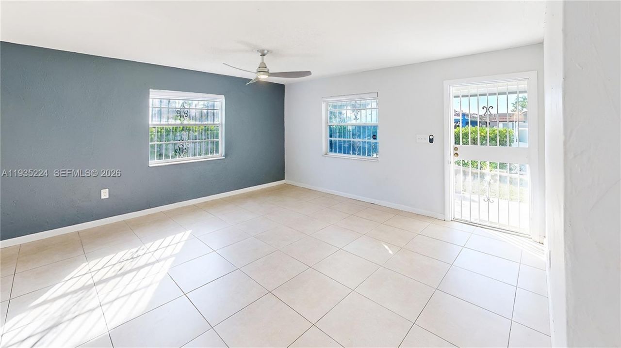 409 SW 8th Ave , Florida City, FL 33034 Photo