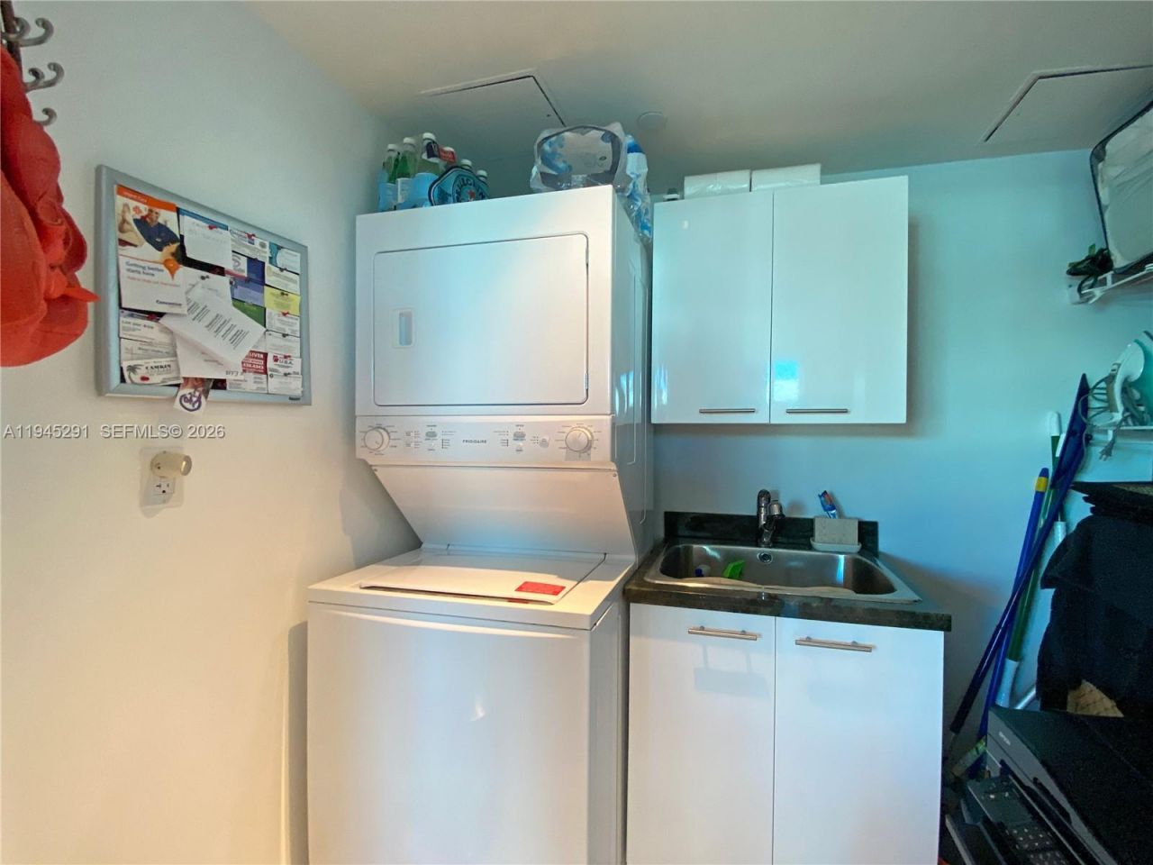 1200 Holiday Dr, Unit 308, Fort Lauderdale, FL 33316 Photo