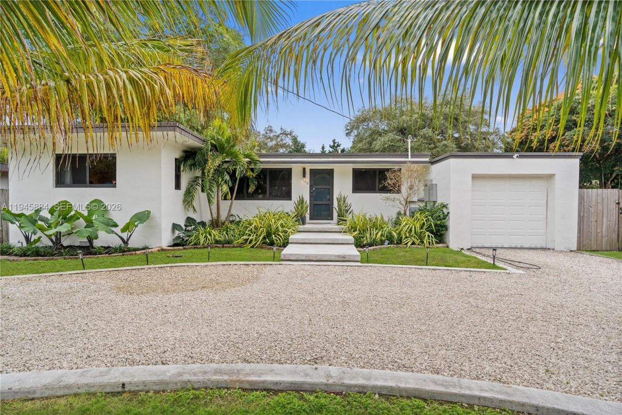 1106 NE 119th St, Biscayne Park, FL 33161 Photo