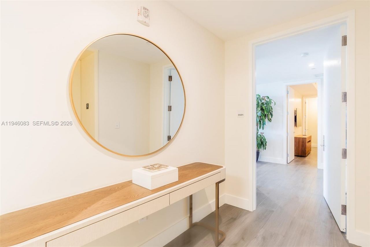 10203 Collins Ave , Unit 302, Bal Harbour, FL 33154 Photo