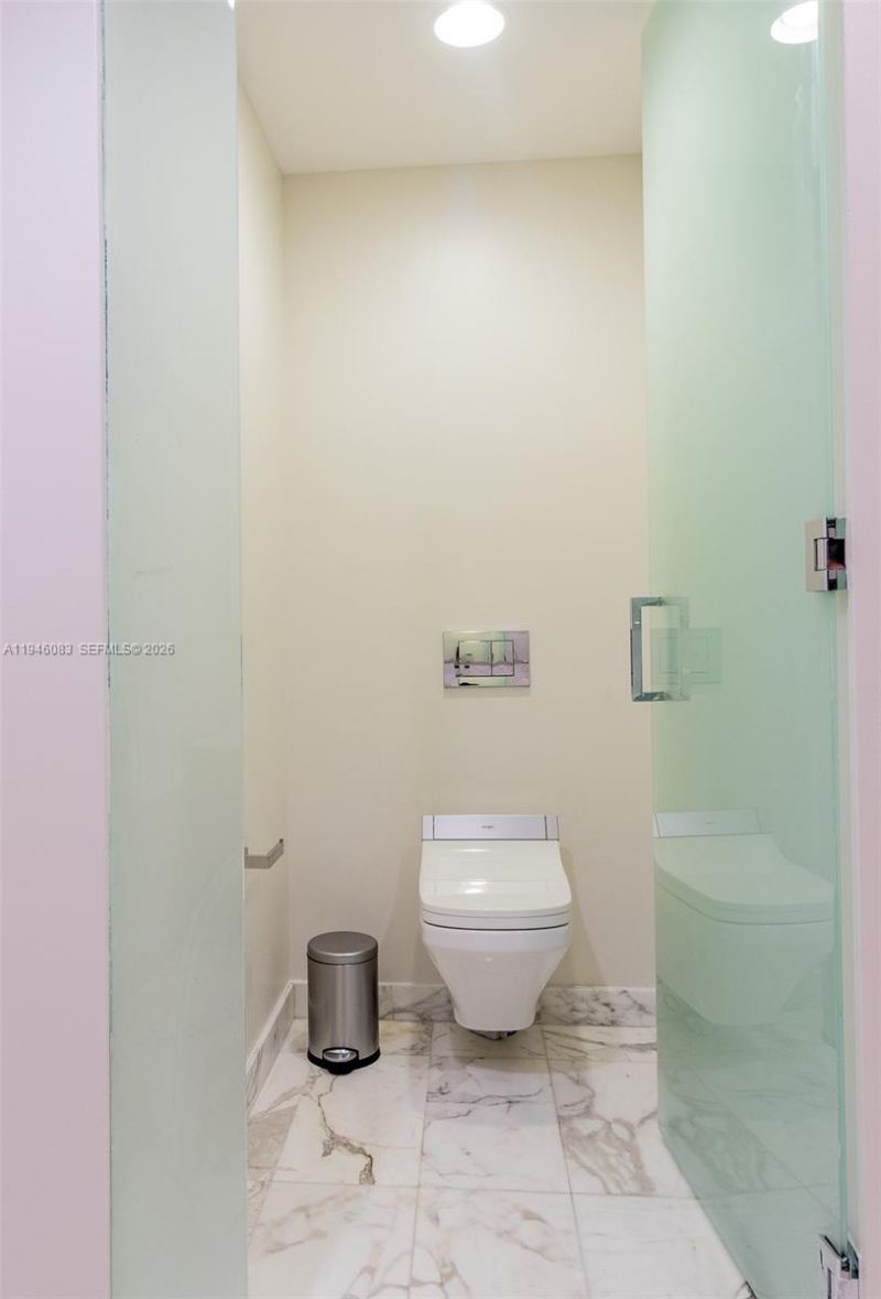 10203 Collins Ave , Unit 302, Bal Harbour, FL 33154 Photo