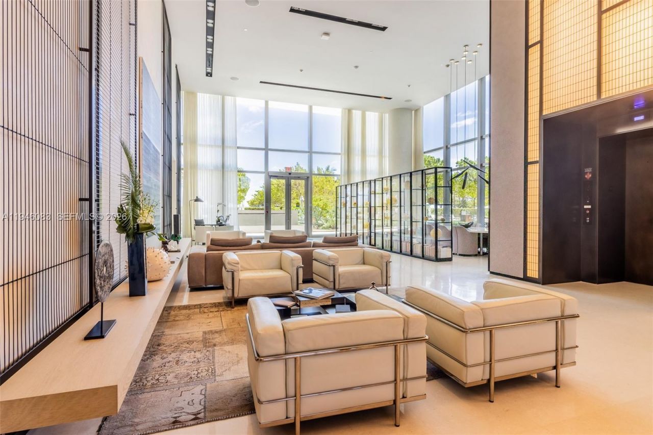 10203 Collins Ave , Unit 302, Bal Harbour, FL 33154 Photo