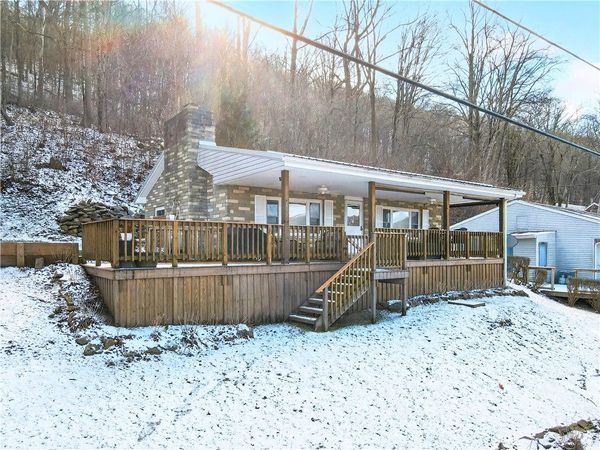 447 Lake Side Rd, Addison, PA 15411