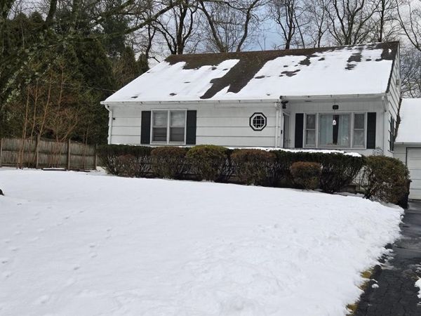 31 Parker Avenue, New City, NY 10956