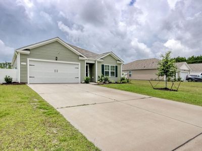 211 Seasons Trace Loop, Longs, SC 29568