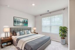 211 Seasons Trace Loop photo 4