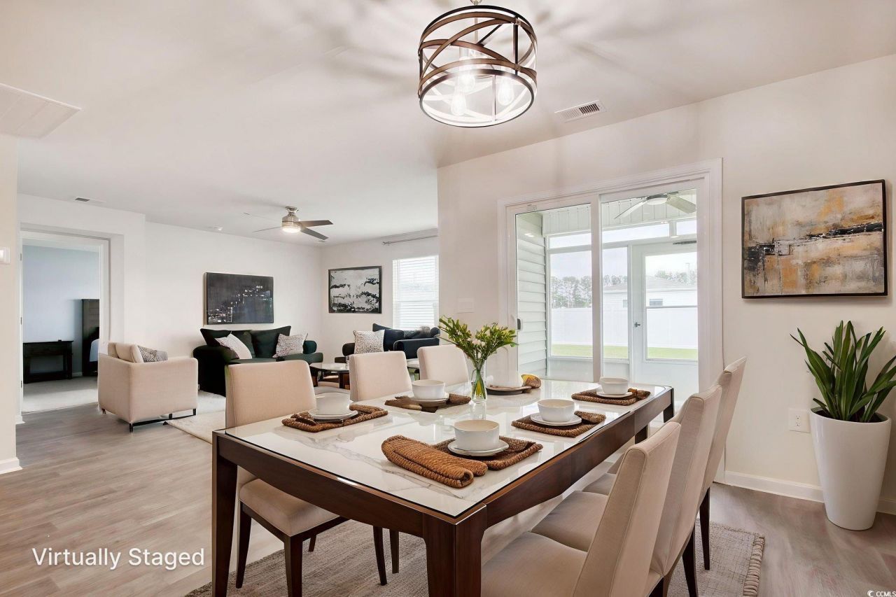 211 Seasons Trace Loop Photo 9