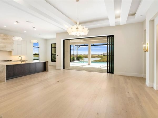 9678 Moonflower CT, NAPLES, FL 34114