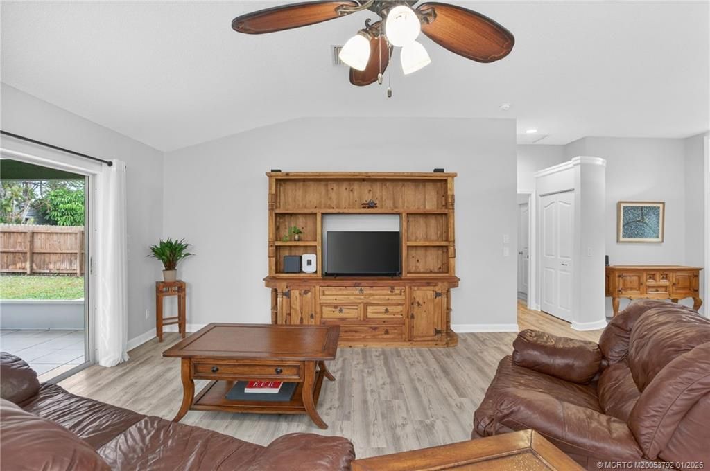 9275 SE Mercury Street, Hobe Sound, FL 33455 Photo