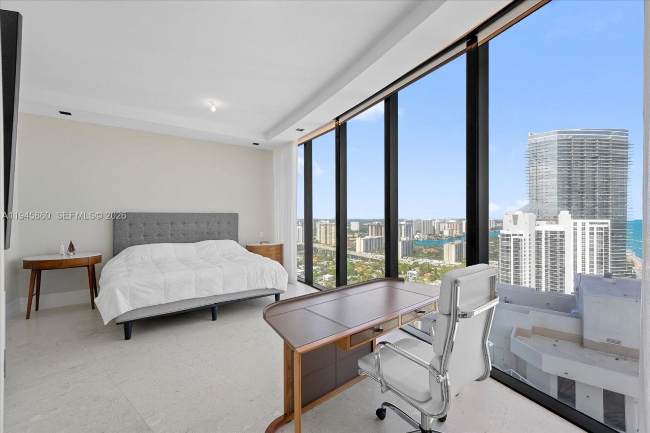 18555 Collins Ave, Unit 3405, Sunny Isles Beach, FL 33160 Photo