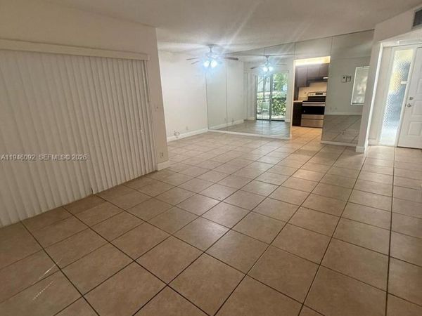 3439 Cocoplum Cir , Unit 3420, Coconut Creek, FL 33063