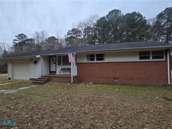 6116 Buckley Hall Road, Cobbs Creek, VA 23035