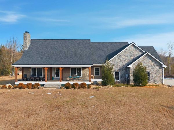 41 Cooper Lane, Lyndeborough, NH 03082