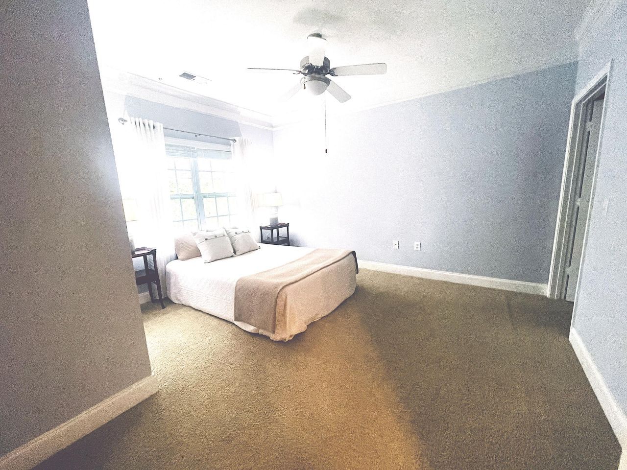 1319 Basildon Road Photo 10