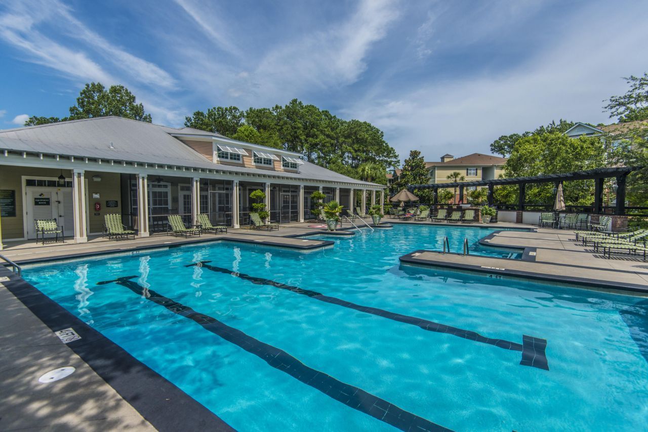 1319 Basildon Road Photo 45