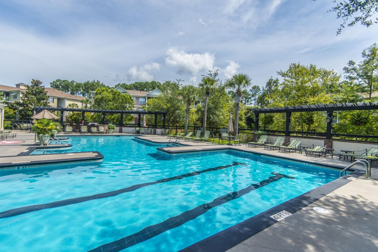 1319 Basildon Road Photo 46