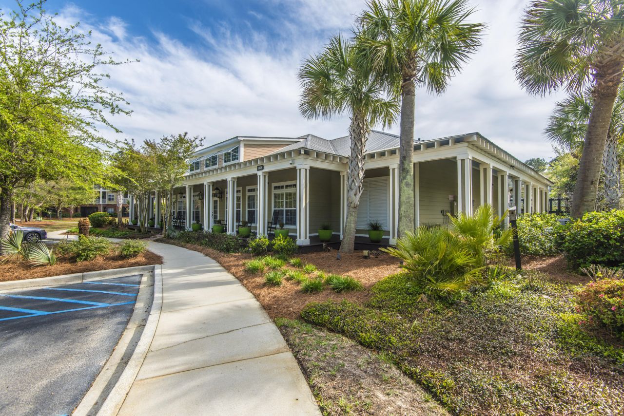 1319 Basildon Road Photo 52