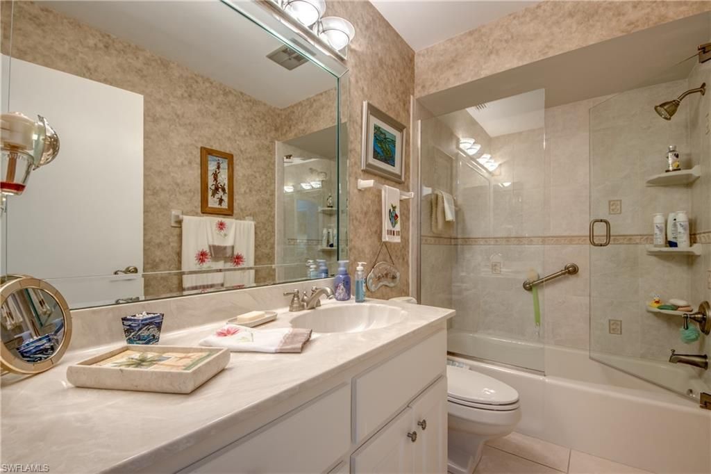 4025 SE 19th Pl, Unit 209, Cape Coral, FL 33904 Photo