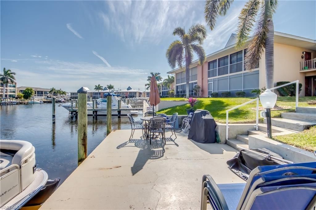 4025 SE 19th Pl, Unit 209, Cape Coral, FL 33904 Photo