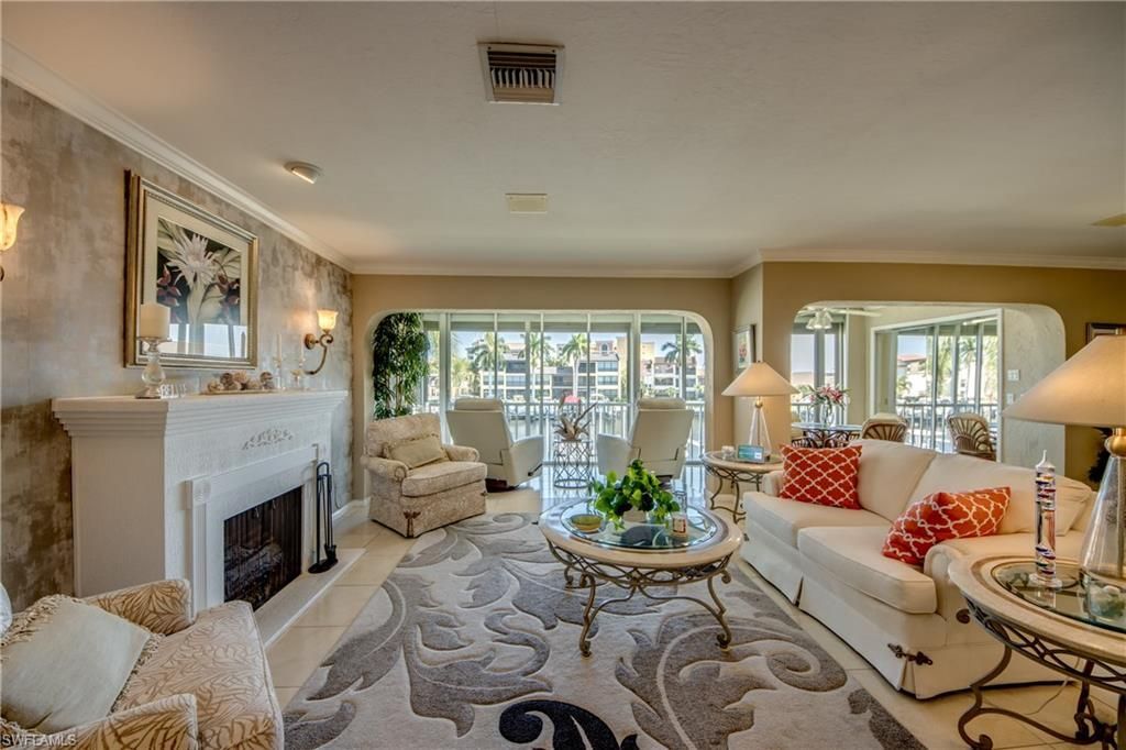 4025 SE 19th Pl, Unit 209, Cape Coral, FL 33904 Photo