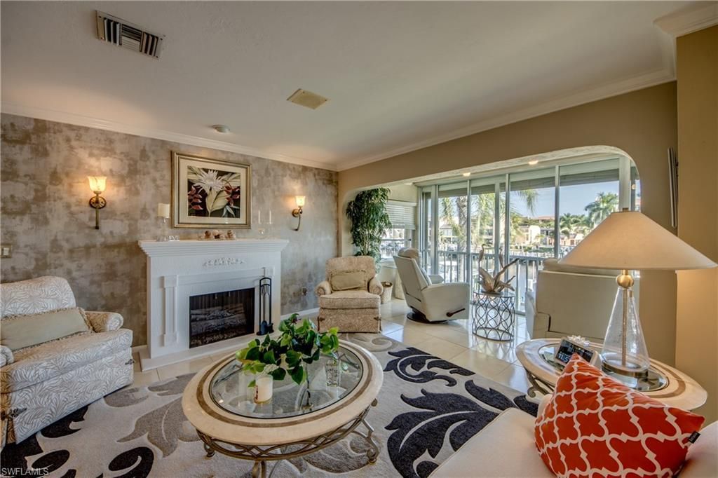 4025 SE 19th Pl, Unit 209, Cape Coral, FL 33904 Photo