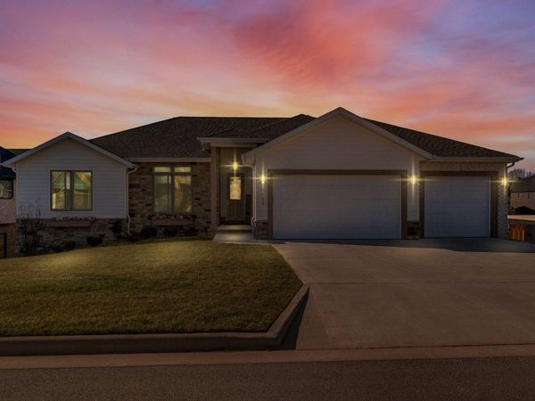 6139 S Dollison Avenue , Springfield, MO 65810