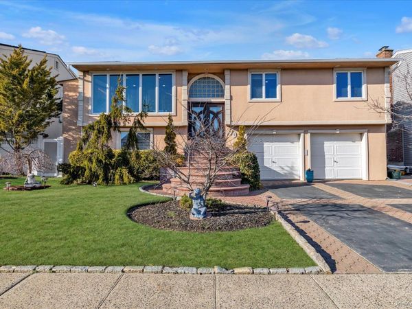 909 Gerry Avenue, Lido Beach, NY 11561