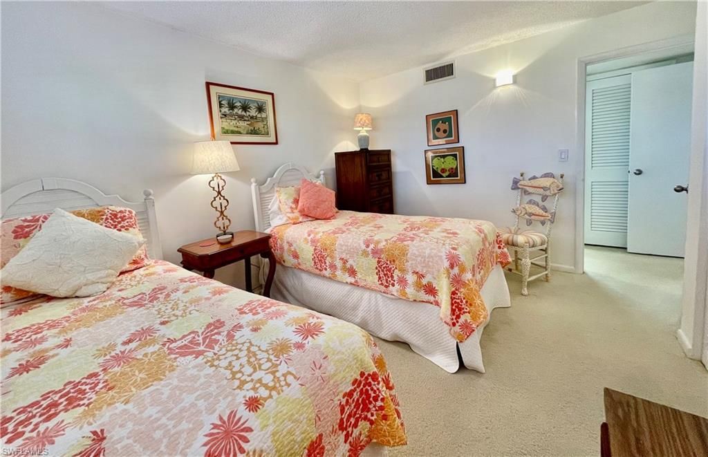 1900 Alamanda Dr, Unit 204, Naples, FL 34102 Photo