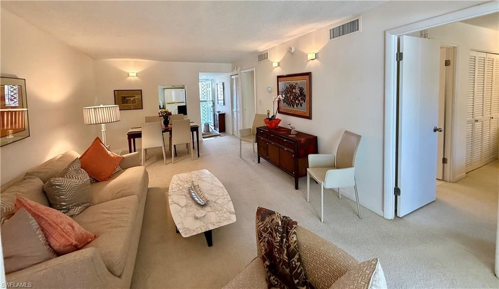 1900 Alamanda Dr, Unit 204, Naples, FL 34102 Photo