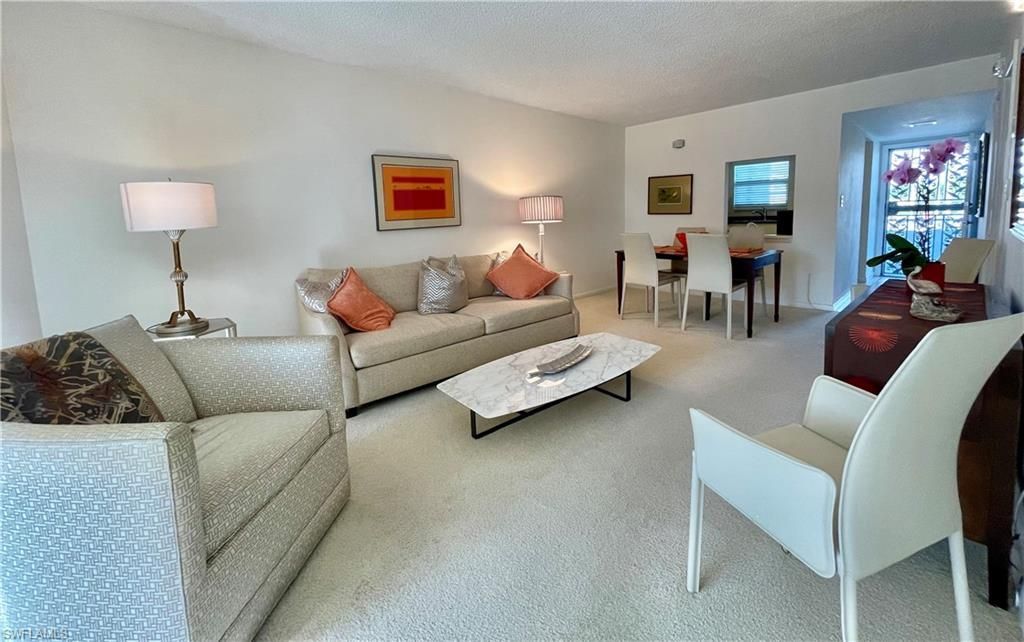 1900 Alamanda Dr, Unit 204, Naples, FL 34102 Photo