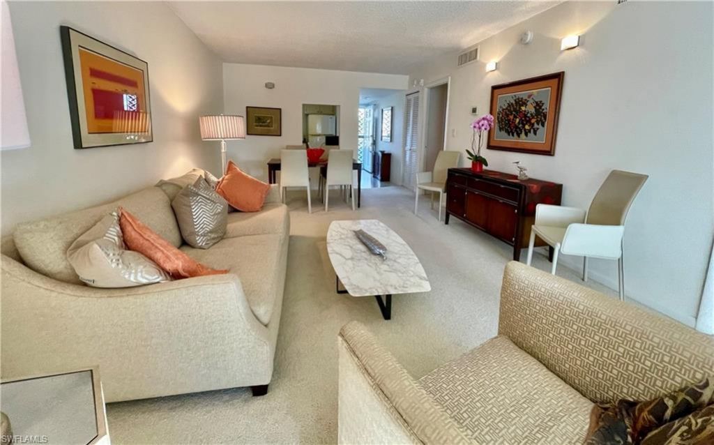 1900 Alamanda Dr, Unit 204, Naples, FL 34102 Photo