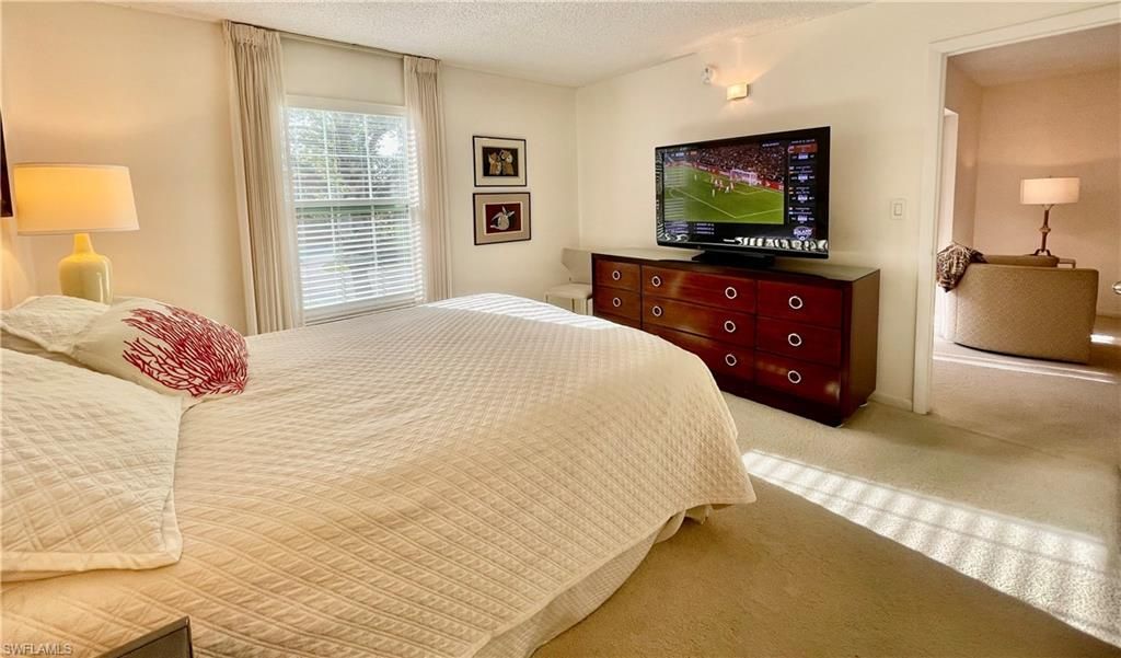 1900 Alamanda Dr, Unit 204, Naples, FL 34102 Photo