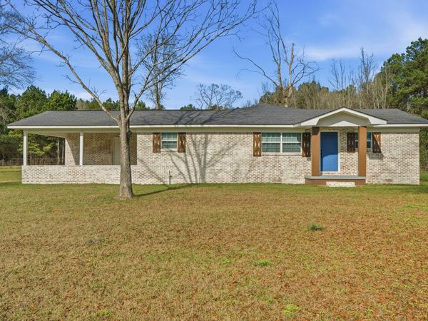 800 Sandhill Church Rd., Soso, MS 39480