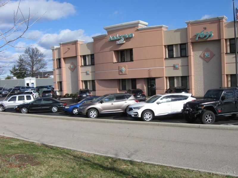 7655 Five Mile Road, Unit 115, Anderson Twp, OH 45230 Photo 2