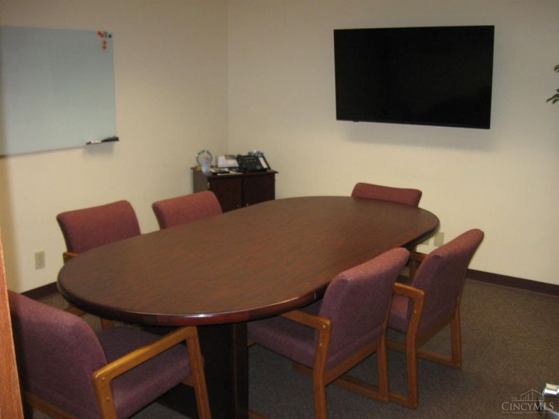 7655 Five Mile Road, Unit 115, Anderson Twp, OH 45230 Photo 5