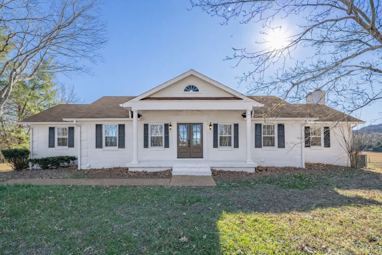 731 Maynard Ln, Columbia, TN 38401 Main Photo