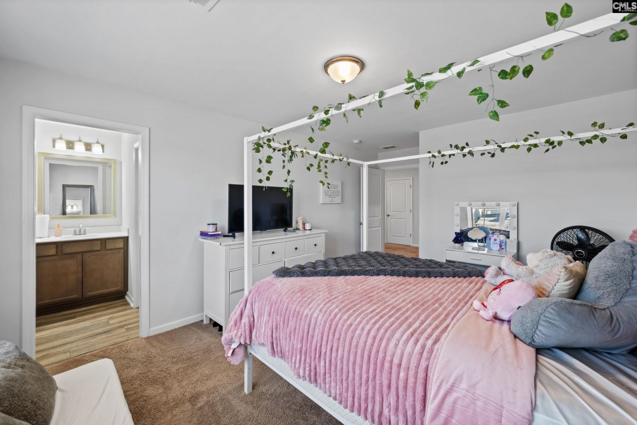 626 Hiawatha Drive Photo 15