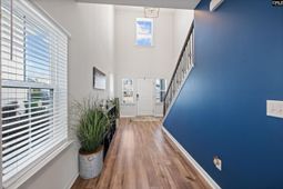 626 Hiawatha Drive photo 4