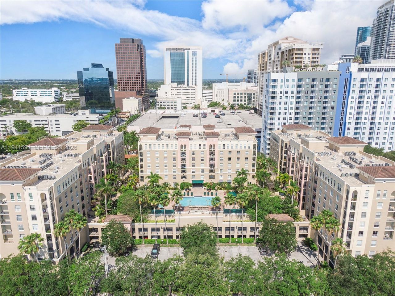 520 SE 5th Ave , Unit 2512, Fort Lauderdale, FL 33301 Photo