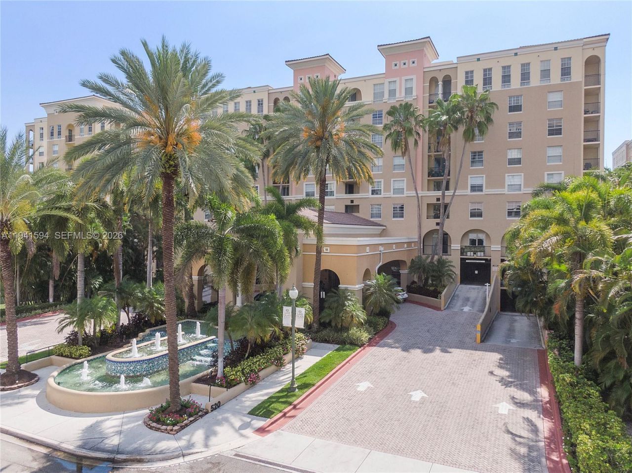 520 SE 5th Ave , Unit 2512, Fort Lauderdale, FL 33301 Photo