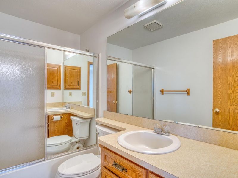 5400 Chestnut Hills Road NE, Newark, OH 43055 Photo 36