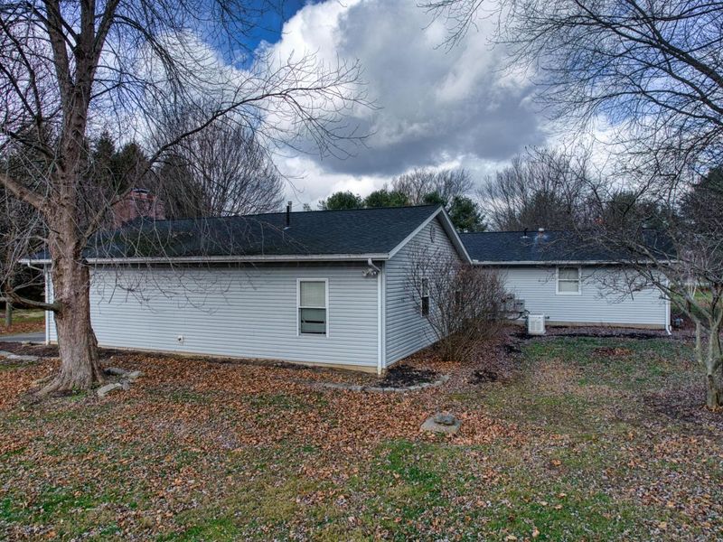 5400 Chestnut Hills Road NE, Newark, OH 43055 Photo 57