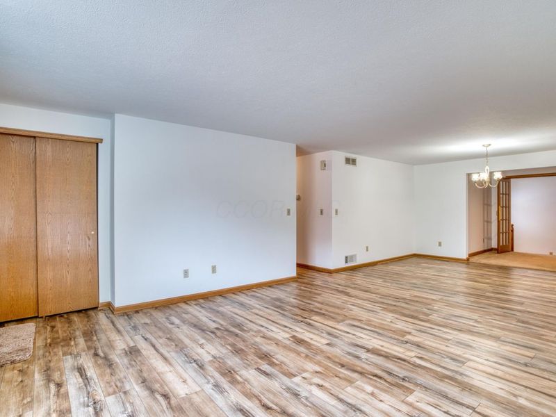 5400 Chestnut Hills Road NE, Newark, OH 43055 Photo 7